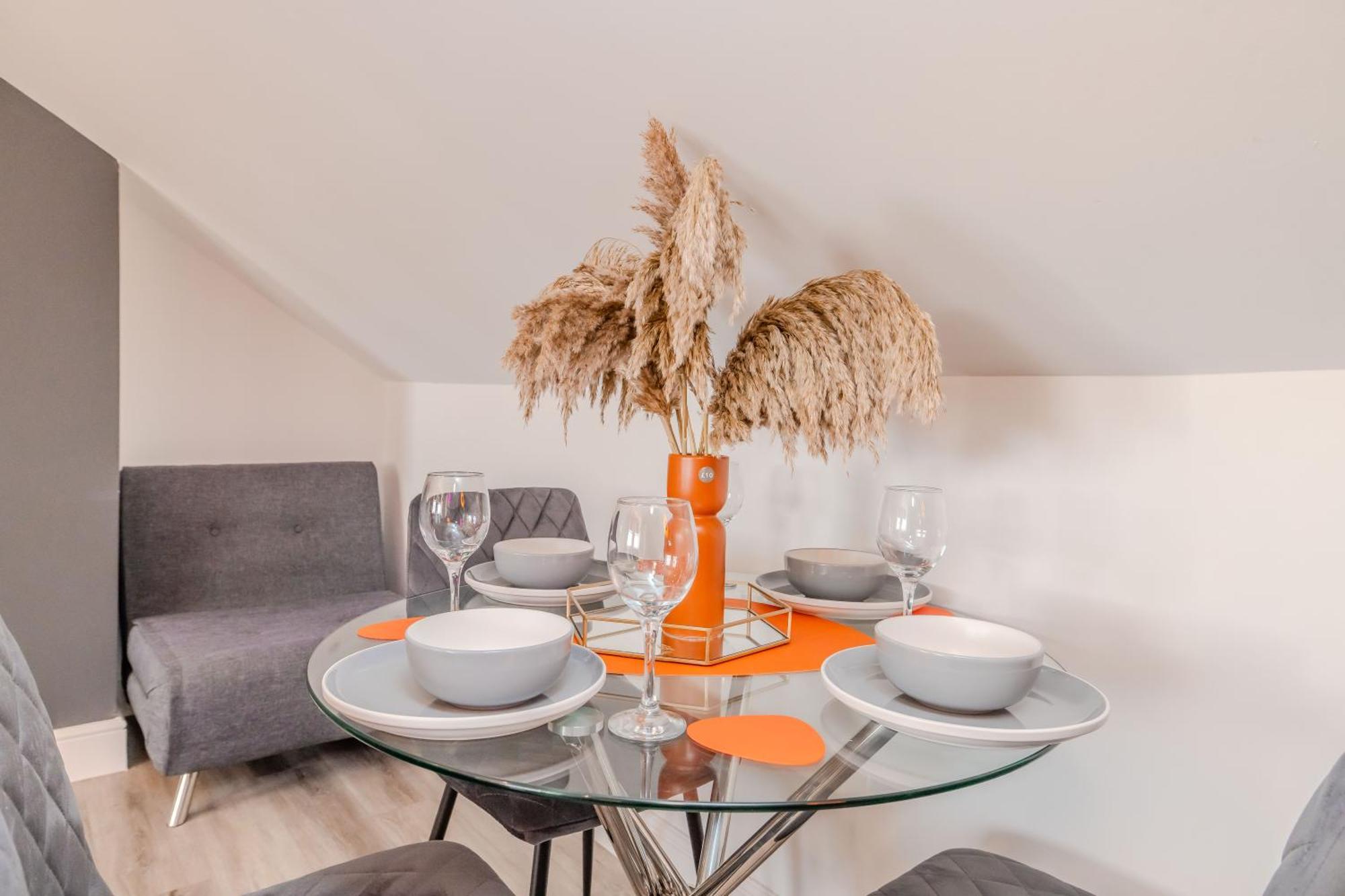 Luxe City Living L 2-Bedroom Flat With Free Parking Brighton Екстер'єр фото